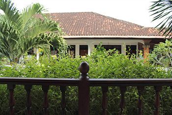Hotel Ananda Beach Bali Exterior foto